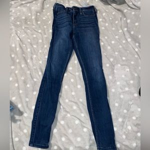 Hollister skinny jeans